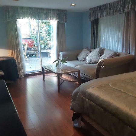 Burris Guest House Burnaby Luaran gambar