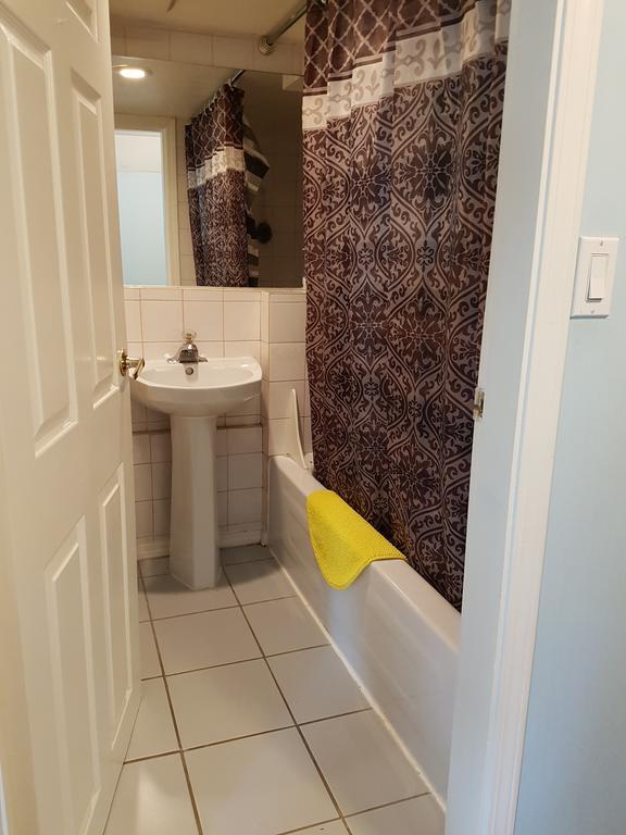 Burris Guest House Burnaby Luaran gambar
